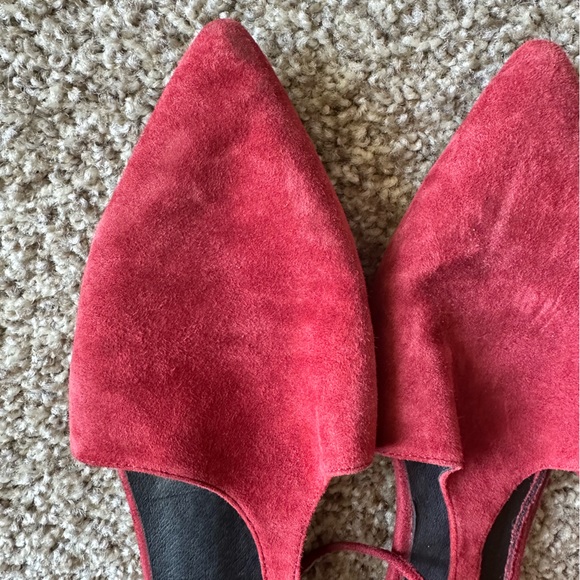 Jeffrey Campbell, red strappy flat - Picture 6 of 7
